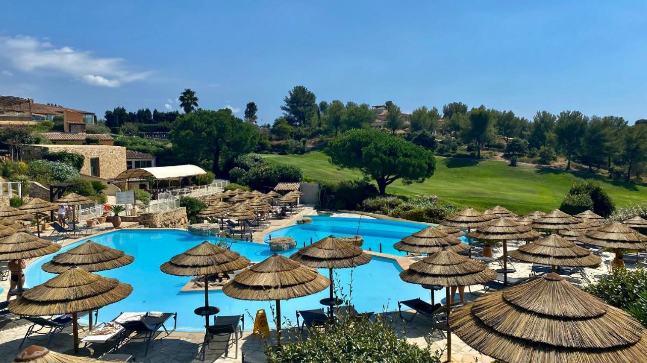 Hameau des amandiers-vue mer&golf Saint-Cyr-sur-Mer Extérieur photo