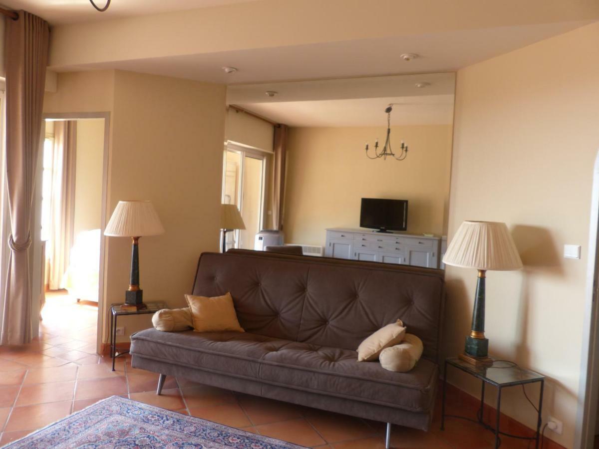 Hameau des amandiers-vue mer&golf Saint-Cyr-sur-Mer Extérieur photo